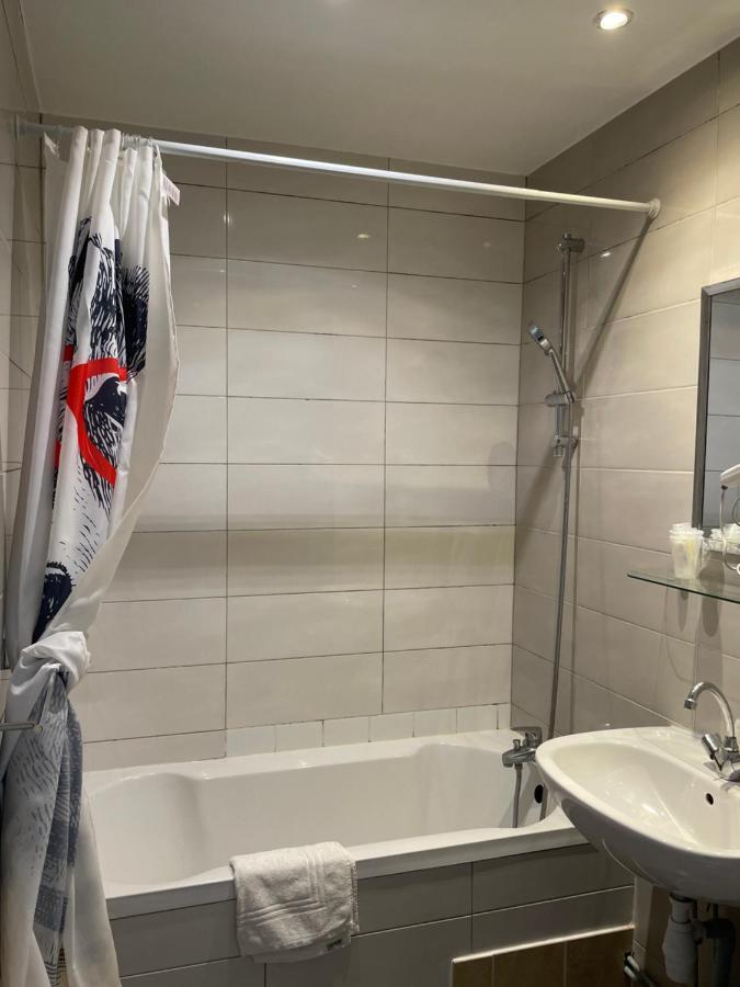 De Bordeaux 2* Paris